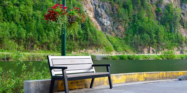 Wishbone-Rutherford-Angled-Leg-Memorial-Bench-in-3-Valley-Gap-BC-(1)